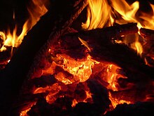 FLAMMES ET BRAISES